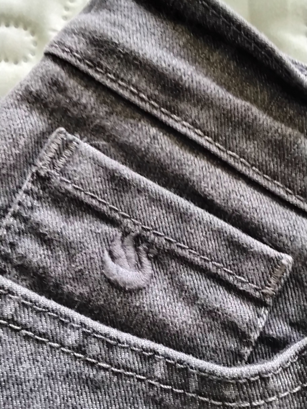 Gloria Vanderbilt Gray Denim Straight Leg‎ Jeans - Picture 4 of 6